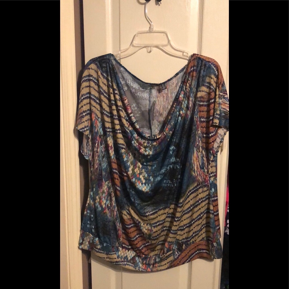 NWOT super sexy sleek blouse
